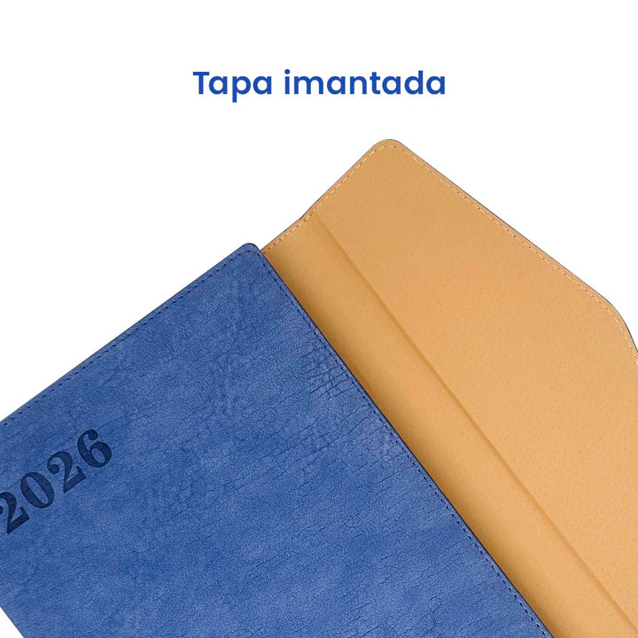 Tapa imantada de Agenda Ejecutiva 2026 Azul Solapa + Grabado Personalizado.