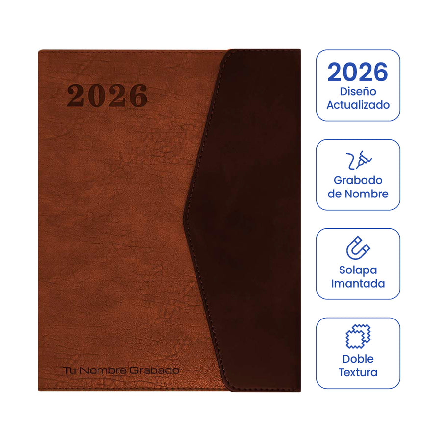 Cubierta de Agenda Ejecutiva 2026 Marrón Solapa + Grabado Personalizado.