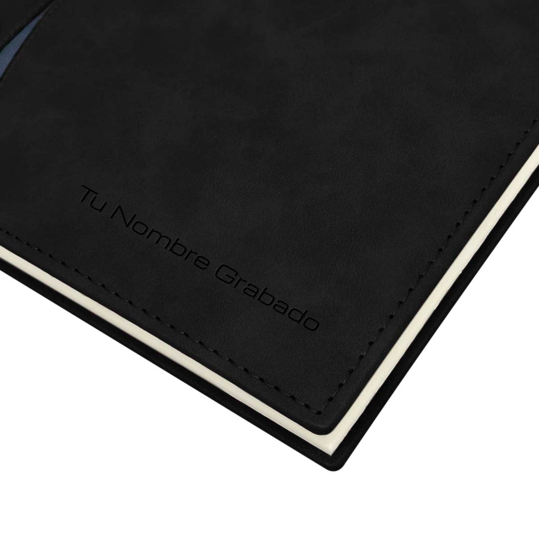 Grabado en portada de Agenda Ejecutiva 2026 Negra Onda + Grabado Personalizado.
