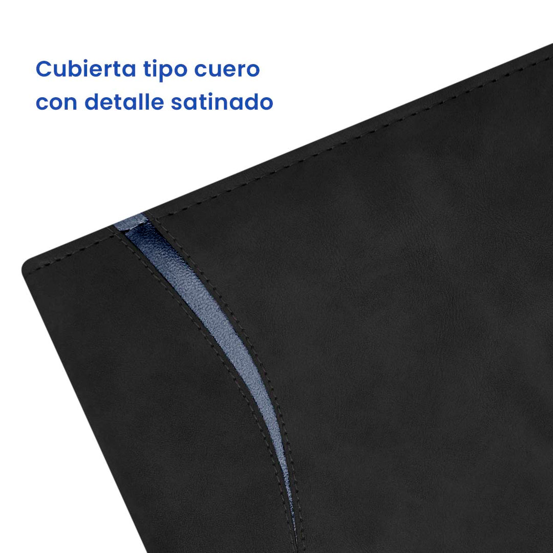 Detalle Satinado de Agenda Ejecutiva 2026 Negra Onda + Grabado Personalizado.