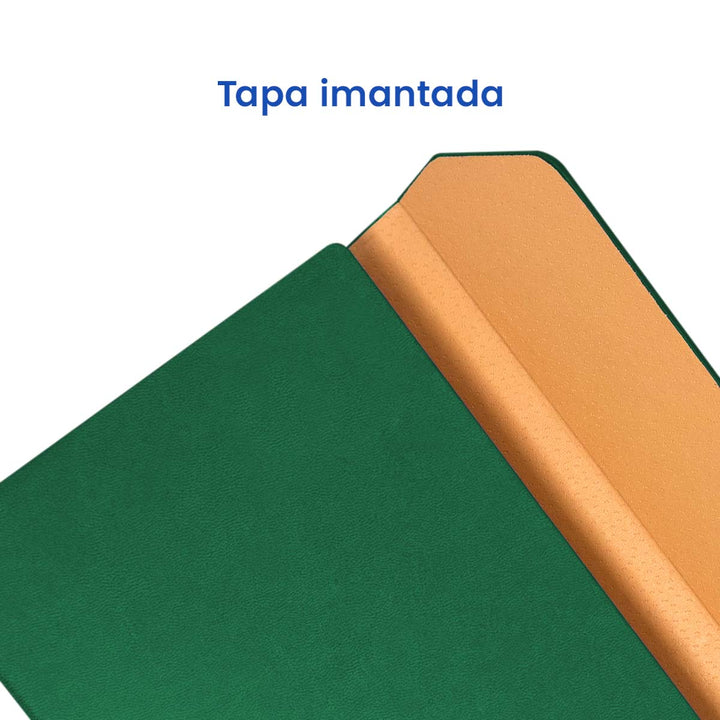 Tapa imantada de Agenda Ejecutiva 2026 Verde Solapa (A5) + Grabado Personalizado.