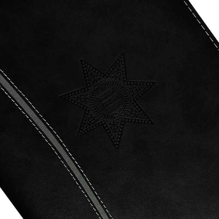 Logo grabado en la portada de Agenda para Abogado 2026 Negra.