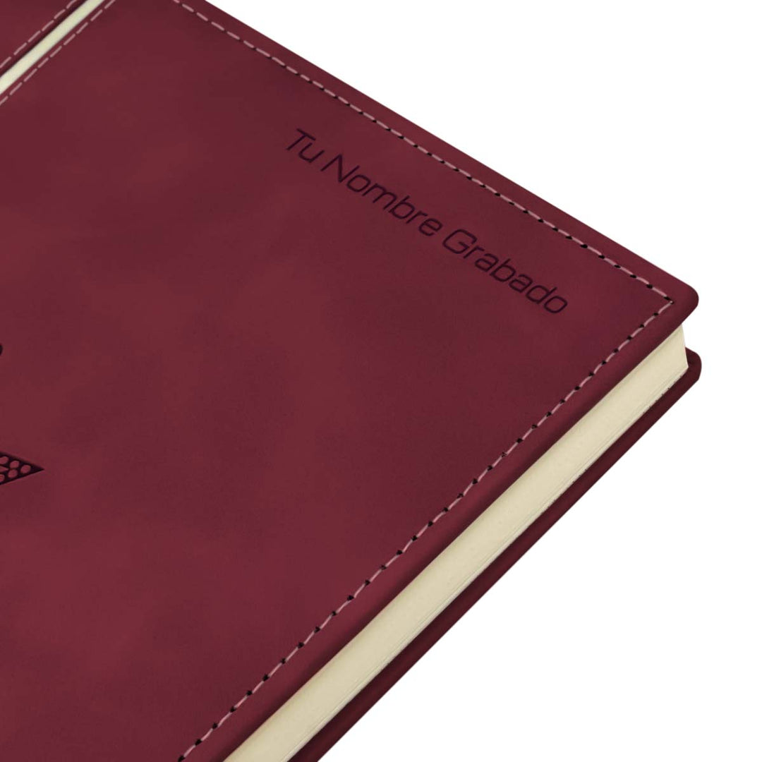 Tu nombre grabado en la portada de Agenda para Abogado 2026 Roja.