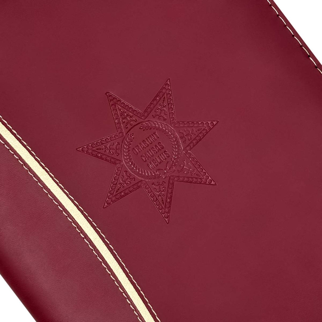 Logo grabado en la portada de Agenda para Abogado 2026 Roja.